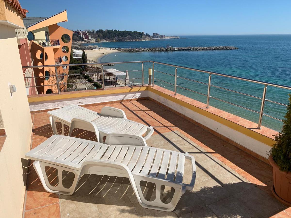Elizabeth Beach Apartments 네세부르 외부 사진