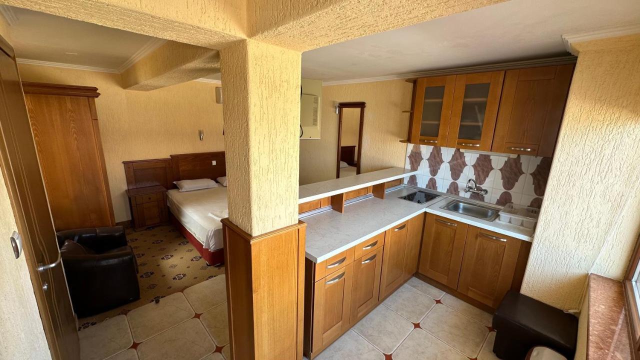 Elizabeth Beach Apartments 네세부르 외부 사진